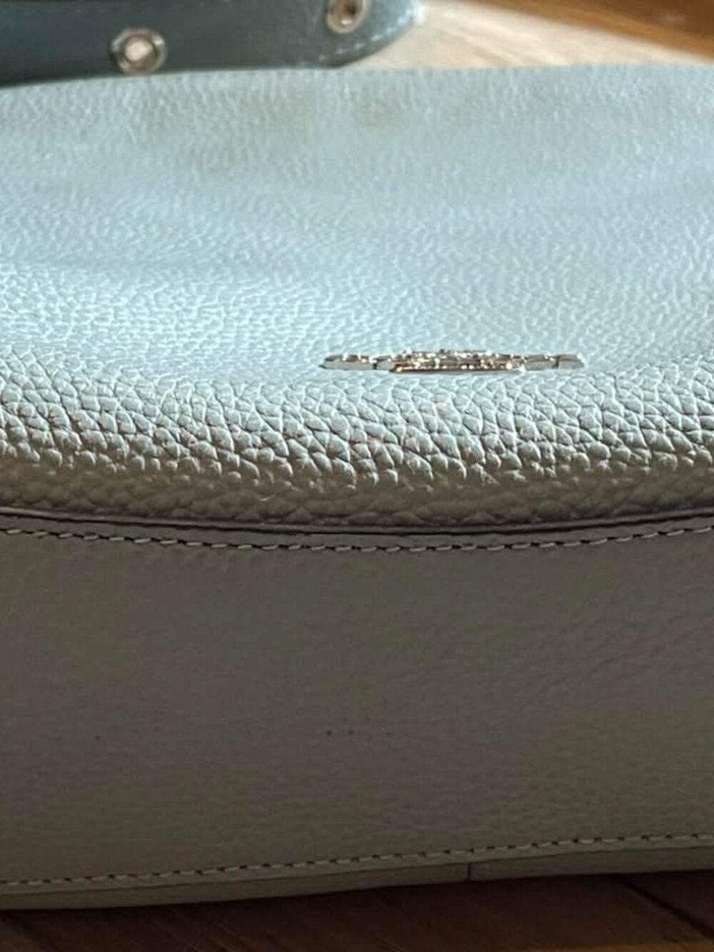 COACH Women's Small Dufflette in Natural Calf Leather Silver/Sage 21377 - Picture 2 of 13